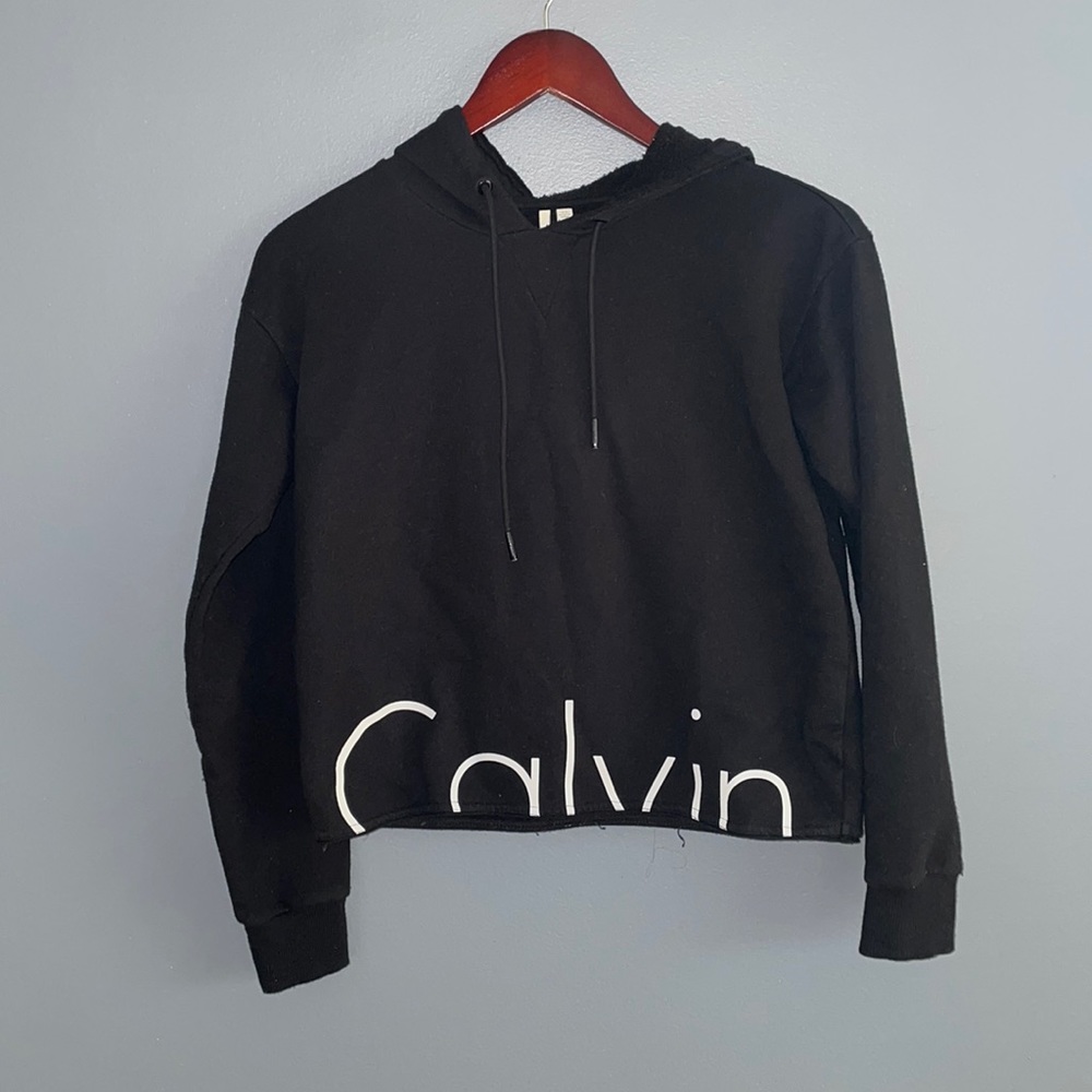 Calvin Klein Cropped Sweatshirt